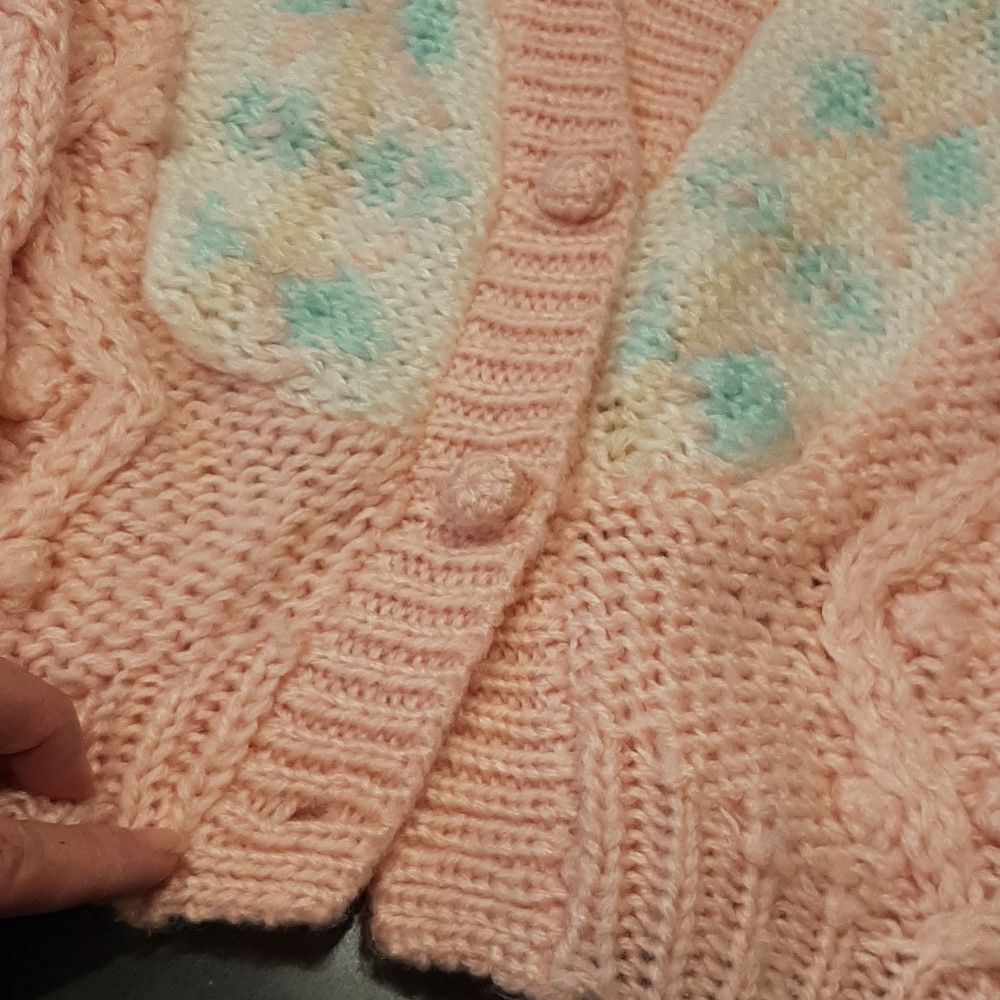 IVY Vintage Hand Knit Cardigan Sweater - Picture 5 of 11